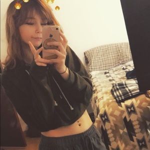 Meet your Posher, Hope